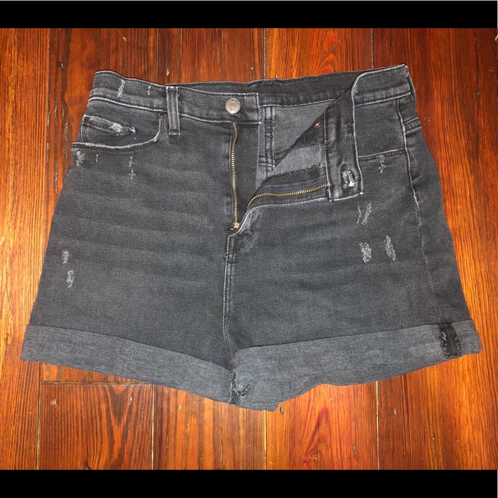 BDG Urban Outfitters highrise Mom shorts